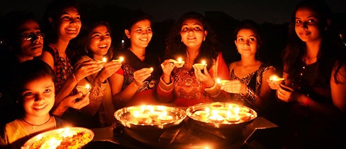 Hindu Festivals and Vartas Sharavan to Kartik (Vikram Samvat: 2072-2073)